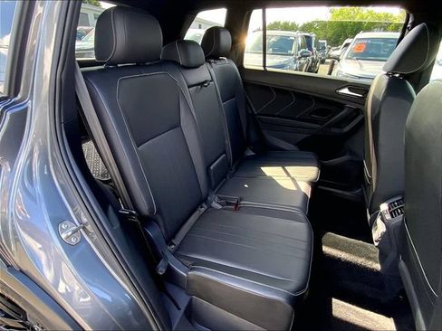 Used 2023 Volkswagen Tiguan SE R-Line AWD/4WD image 22
