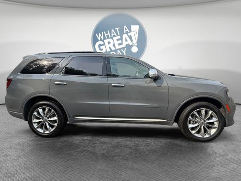 Certified 2022 Dodge Durango Citadel AWD/4WD image 2