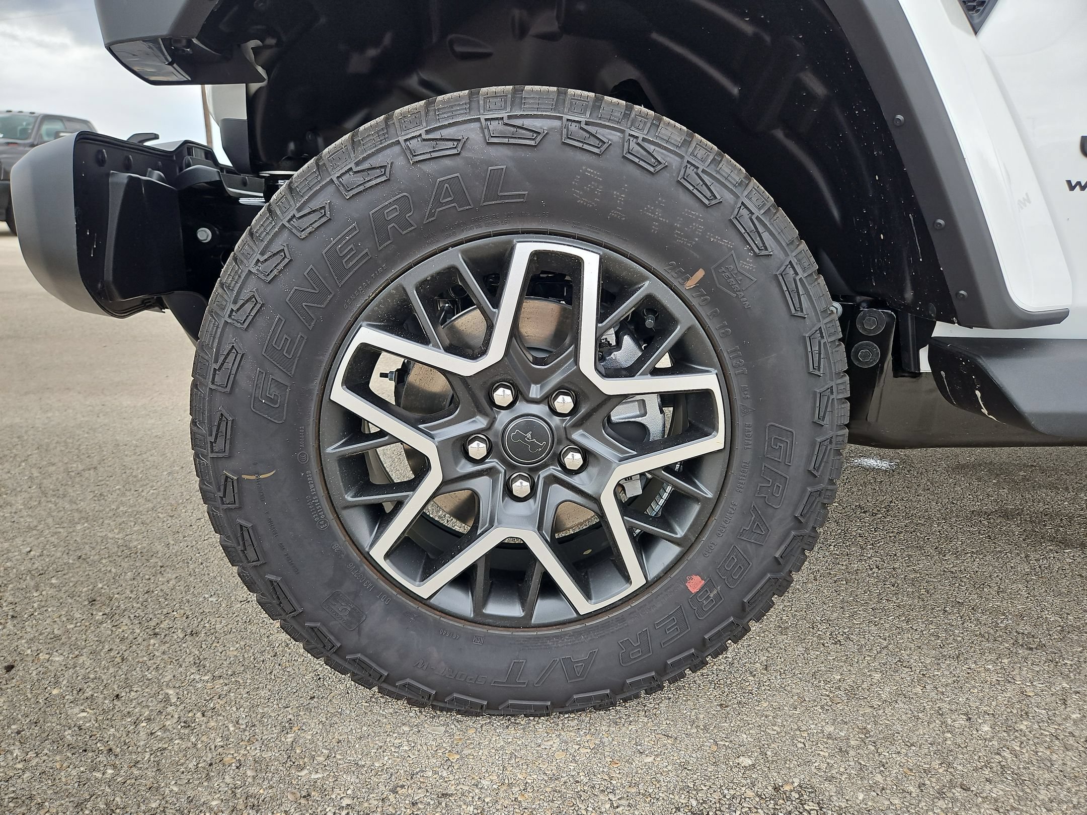 New 2027 Jeep Wrangler Unlimited Sahara AWD/4WD image 20