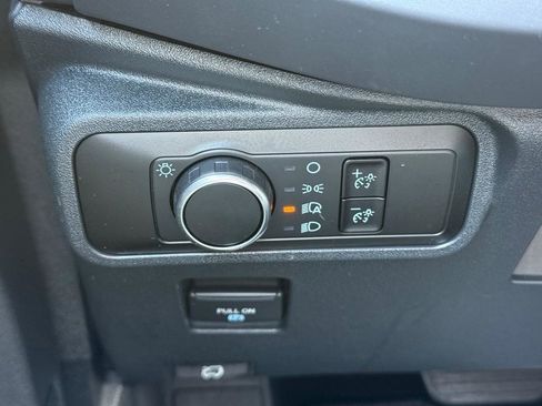 Used 2025 Ford Bronco Big Bend image 25