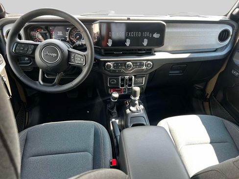 Certified 2025 Jeep Wrangler Unlimited Sport AWD/4WD image 12