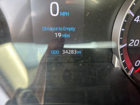 Used 2022 Toyota Highlander LE image 17