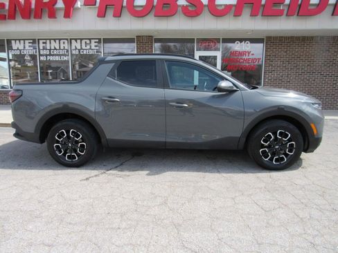 Used 2023 Hyundai Santa Cruz SEL Premium w/ Tow & Go Package AWD/4WD image 9