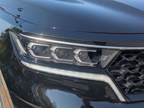 Used 2024 Kia Sorento SX Prestige image 9