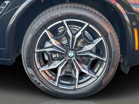 Used 2025 BMW X4 xDrive30i image 13