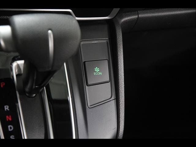 Used 2019 Honda CR-V LX image 14