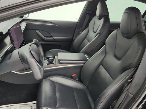 Used 2024 Tesla Model X image 23