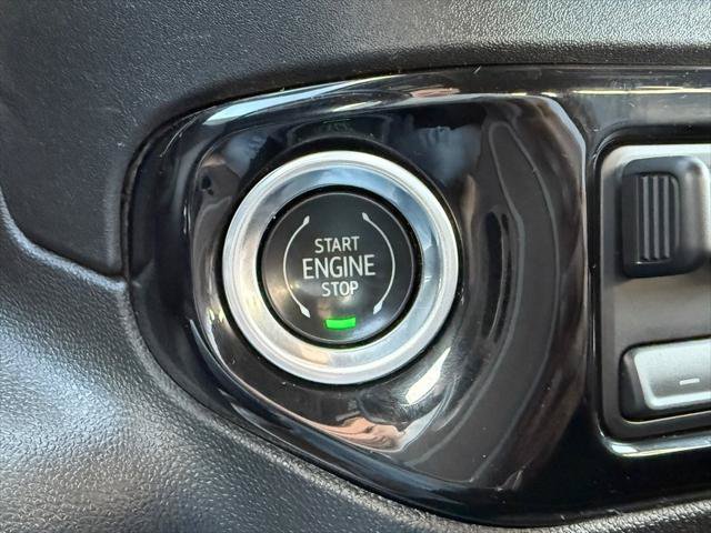 Used 2024 Chevrolet Silverado 3500 LT w/ Convenience Package AWD/4WD image 19