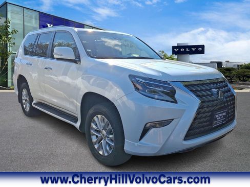 Used 2020 Lexus GX 460 image 1