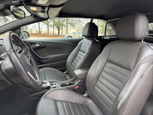 Used 2016 Buick Cascada Premium image 9