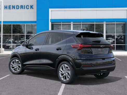 New 2027 Chevrolet Bolt LT w/ Comfort Package FWD image 40
