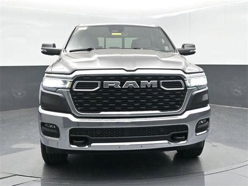 New 2026 RAM 1500 4x4 Crew Cab image 3