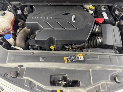 Used 2018 Lincoln MKX Reserve w/ Luxury Package AWD/4WD image 20