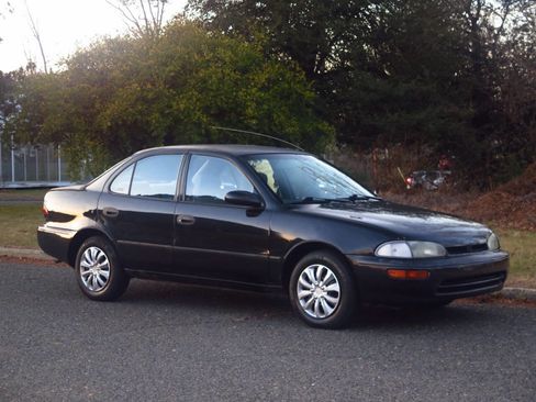 Used 1995 Geo Prizm LSi image 6
