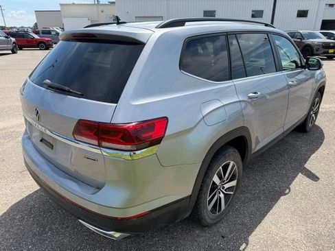 Used 2022 Volkswagen Atlas SE AWD/4WD image 6