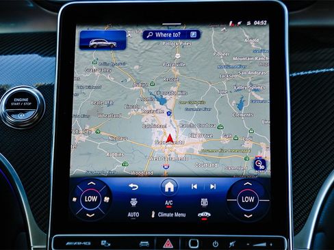 New 2026 Mercedes-Benz GLC 43 AMG 4MATIC image 12