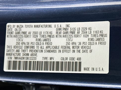 Used 2025 MAZDA CX-50 AWD 2.5 Hybrid w/ Premium Pkg image 12