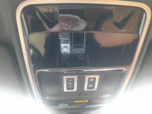 Used 2021 Land Rover Range Rover SV Autobiography Dynamic AWD/4WD image 15