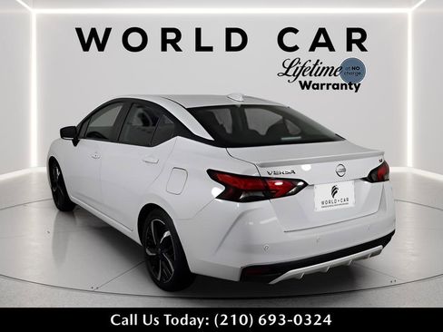 Used 2023 Nissan Versa SR w/ Trunk Package image 5