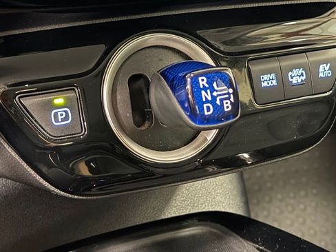 Used 2022 Toyota Prius Prime LE image 22