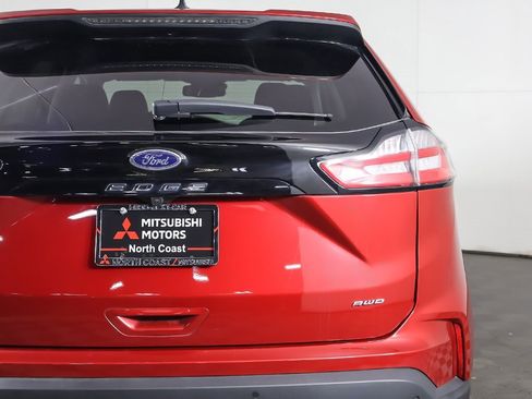 Used 2024 Ford Edge SEL w/ Convenience Package image 14