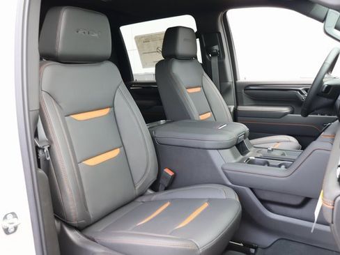 New 2026 GMC Sierra 2500 AT4 w/ AT4 Premium Plus Package image 21