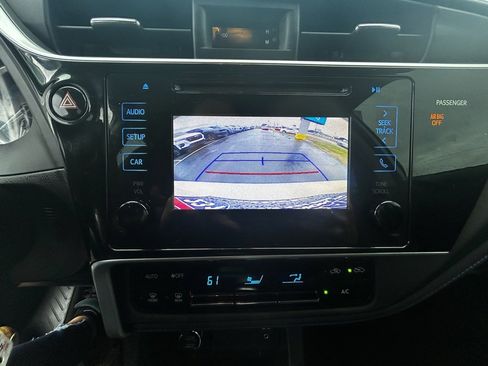 Used 2017 Toyota Corolla SE image 16