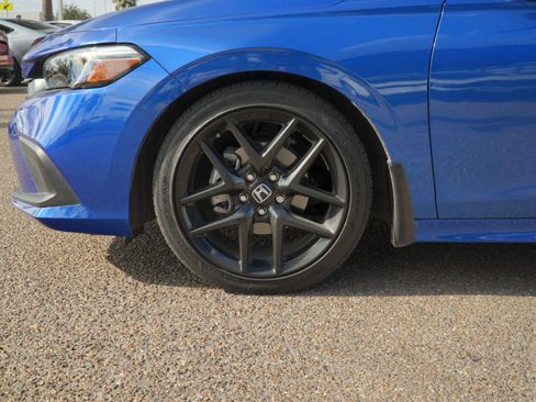 Used 2024 Honda Civic Sport image 9