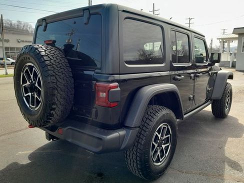 Used 2024 Jeep Wrangler Unlimited Rubicon AWD/4WD image 8