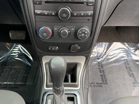Used 2010 Chevrolet HHR LT image 27