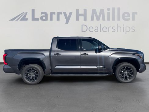 Used 2023 Toyota Tundra Platinum image 6