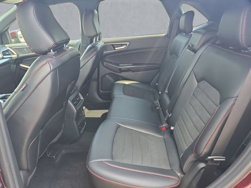 Used 2023 Ford Edge ST-Line AWD/4WD image 23