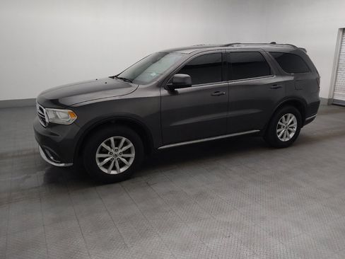 Used 2019 Dodge Durango SXT RWD image 2