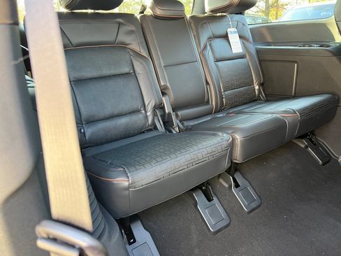 New 2025 Lincoln Navigator Black Label image 13