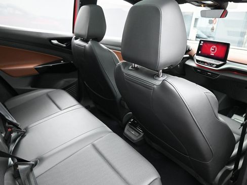 Used 2022 Volkswagen ID.4 Pro S image 35