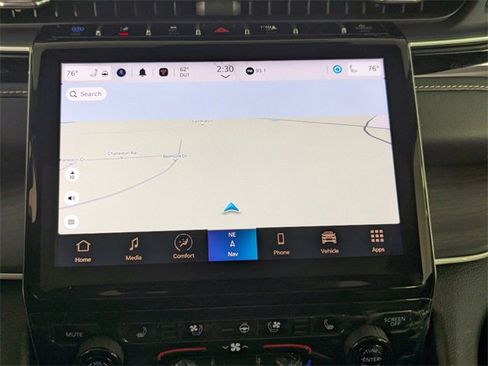 New 2024 Jeep Grand Cherokee Limited 4xe w/ Luxury Tech Group II image 27