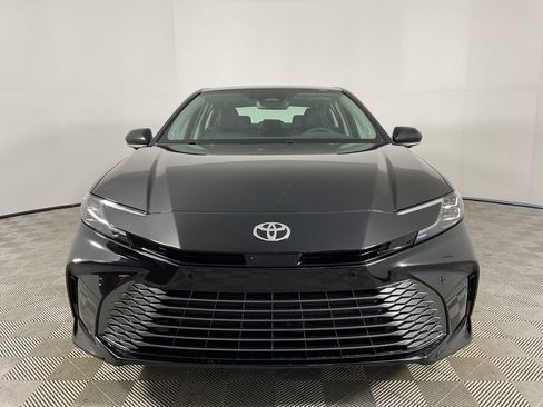 New 2026 Toyota Camry XLE image 2