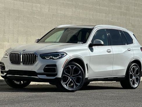 Used 2023 BMW X5 xDrive40i w/ Premium Package AWD/4WD image 8