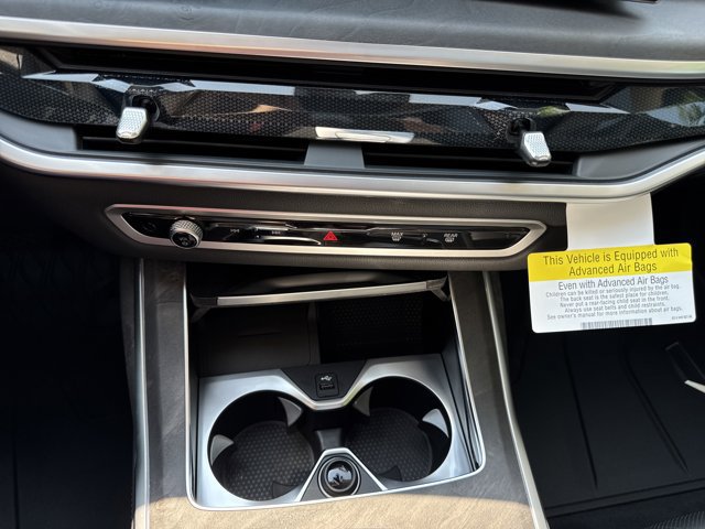 Certified 2026 BMW X7 xDrive40i w/ Premium Package AWD/4WD image 20