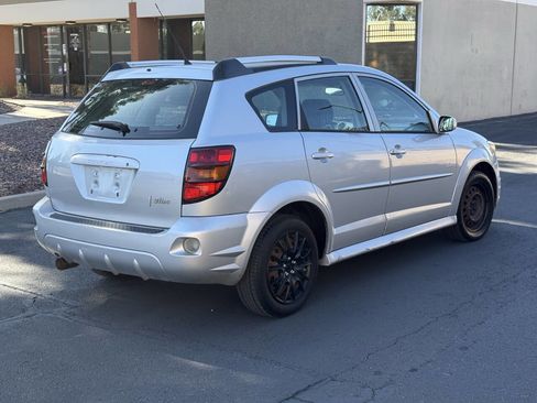 Used 2008 Pontiac Vibe w/ Preferred Package image 4