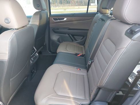 New 2026 Volkswagen Atlas SEL AWD/4WD image 35