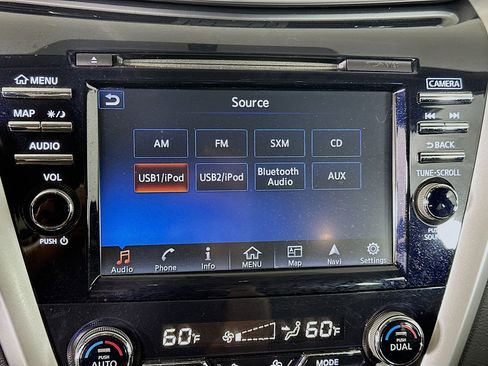 Used 2016 Nissan Murano Platinum w/ Platinum Technology Package FWD image 21