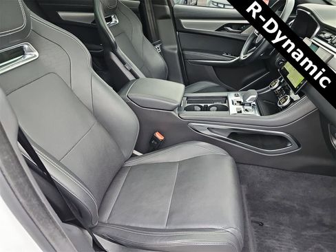 Used 2024 Jaguar F-PACE R-Dynamic S image 36