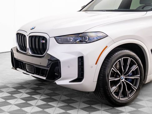 Used 2025 BMW X5 M60i image 40