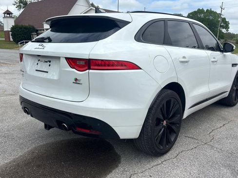 Used 2018 Jaguar F-PACE S AWD/4WD image 2