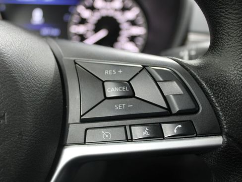 Used 2024 Nissan Altima 2.5 SV image 34