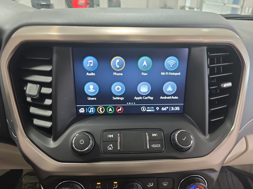Used 2022 GMC Acadia Denali w/ Denali Ultimate Package AWD/4WD image 23