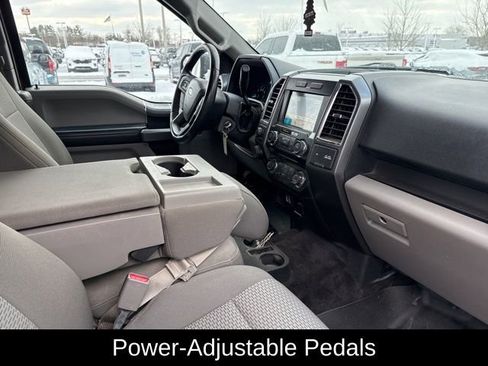 Used 2017 Ford F150 XLT w/ Equipment Group 302A Luxury image 13