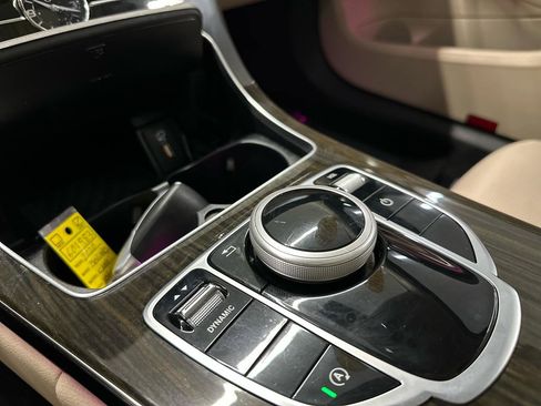 Used 2020 Mercedes-Benz C 300 Sedan w/ Premium Package image 22