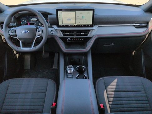 New 2026 Ford Explorer ST-Line w/ ST-Line Street Pack AWD/4WD image 16